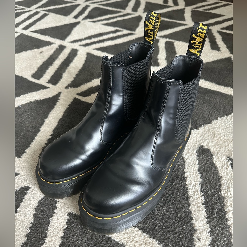 Doc Martens Chelsea Quad 2976